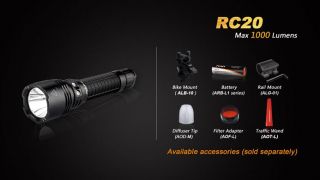 Fenix RC20 mit Ladestation und Akku